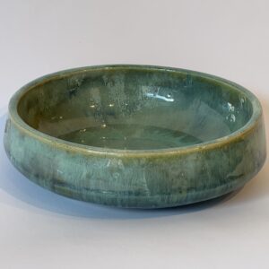 Zeegroene keramiek schaal